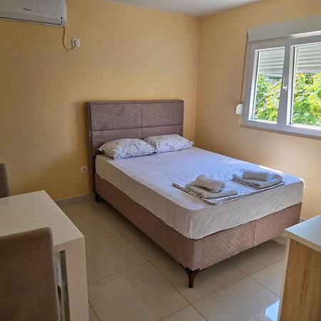 Apartman Tolosi Podgorica Exteriér fotografie